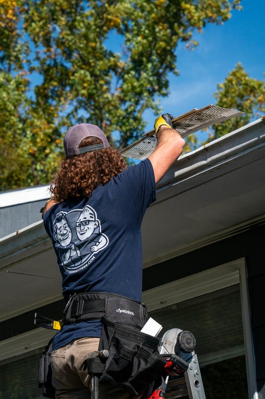 seamless gutter installation