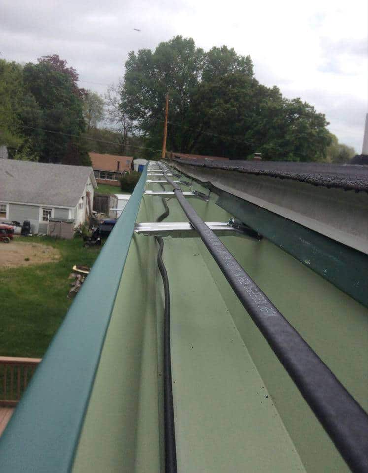 Heated Gutter 3.jpg