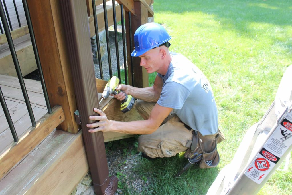 gutter services - repair